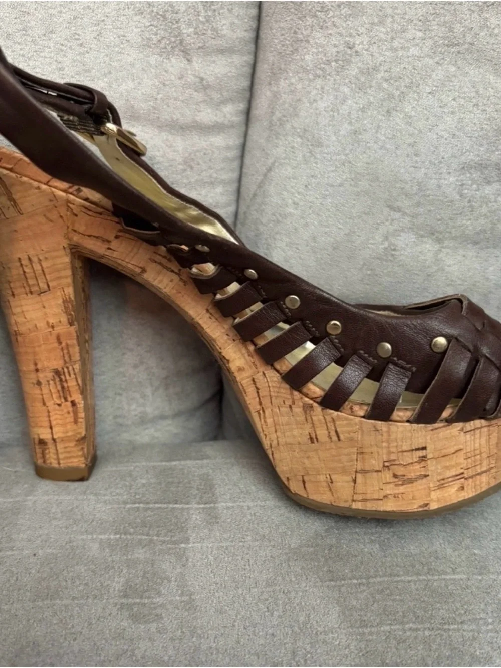 Guess Brown Woven Cork Platform Sandals 6.5